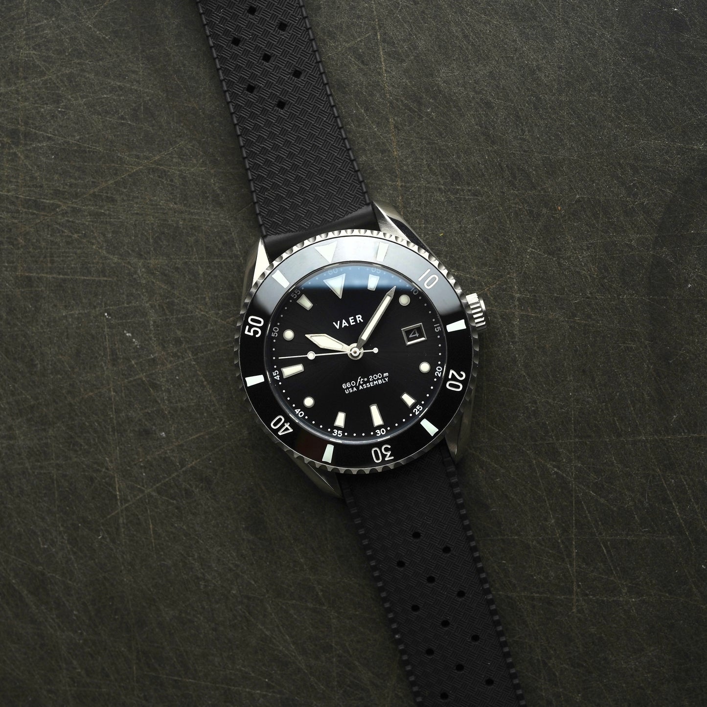 D4 Meridian Black 42mm (V3 - Excellent)