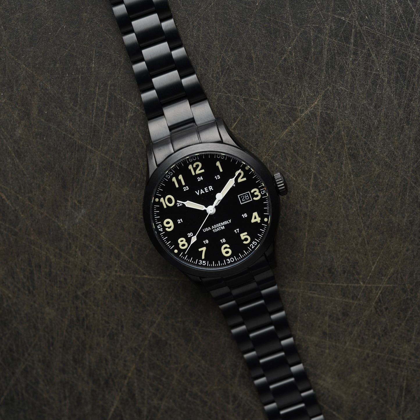 C5 Tactical Field Quartz on PVD Premium Bracelet (Excellent)